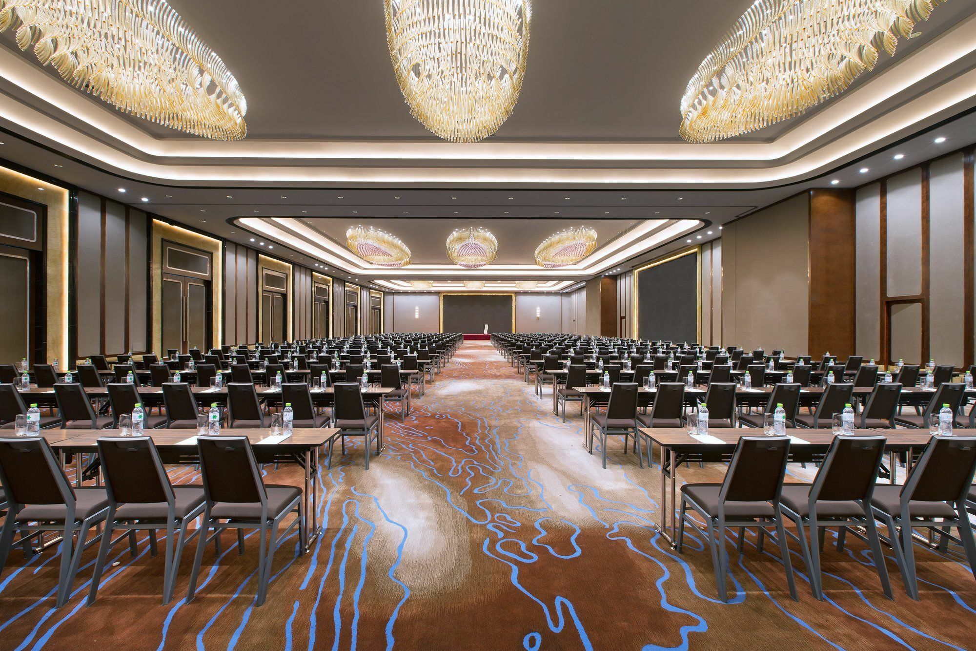 Sheraton Zhanjiang Hotel Exterior foto